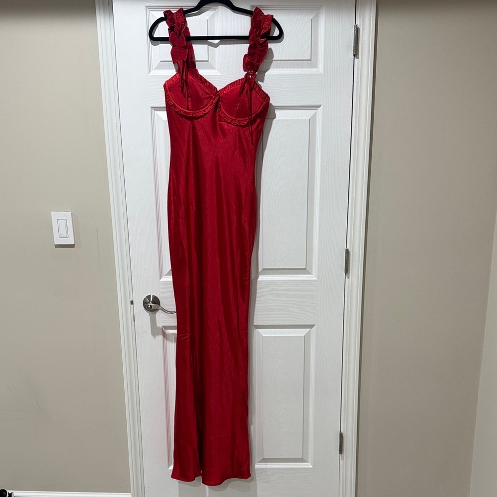 NWT Red Satin Ruffle Strap Evening Dress - Picture 4 of 5